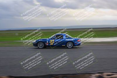 media/Jan-14-2023-CalClub SCCA (Sat) [[d2757389b8]]/Group 7/Race (Sunset)/